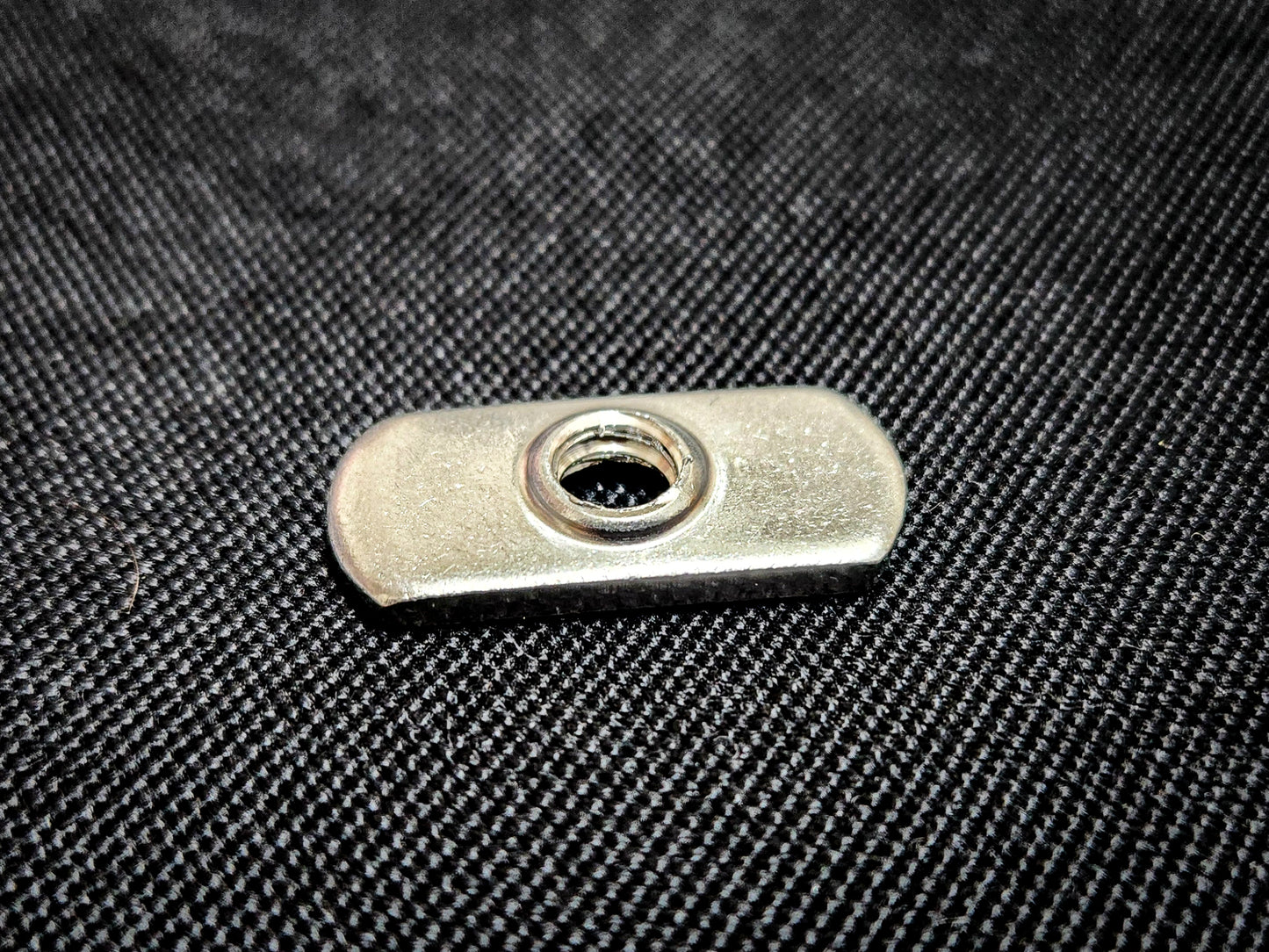 1/4-20 Stainless T-nuts (10pk)